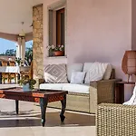 Villa Iris *
