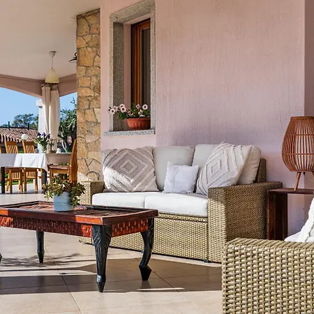 Willa Iris Costa Rei